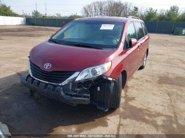 Photo 1 VIN: 5TDKK3DC8DS401839 - TOYOTA SIENNA 