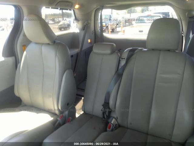 Photo 7 VIN: 5TDKK3DC8ES415984 - TOYOTA SIENNA 