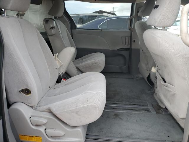 Photo 10 VIN: 5TDKK3DC8ES437256 - TOYOTA SIENNA LE 