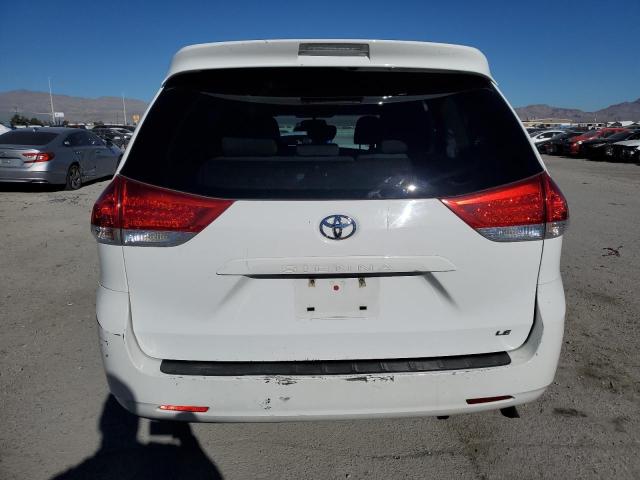 Photo 5 VIN: 5TDKK3DC8ES458799 - TOYOTA SIENNA LE 