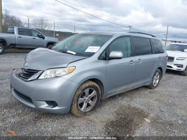 Photo 1 VIN: 5TDKK3DC8ES462934 - TOYOTA SIENNA 