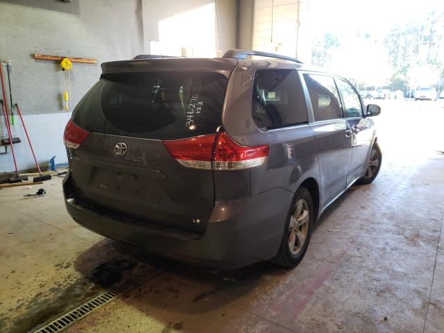 Photo 3 VIN: 5TDKK3DC8ES495089 - TOYOTA SIENNA LE 