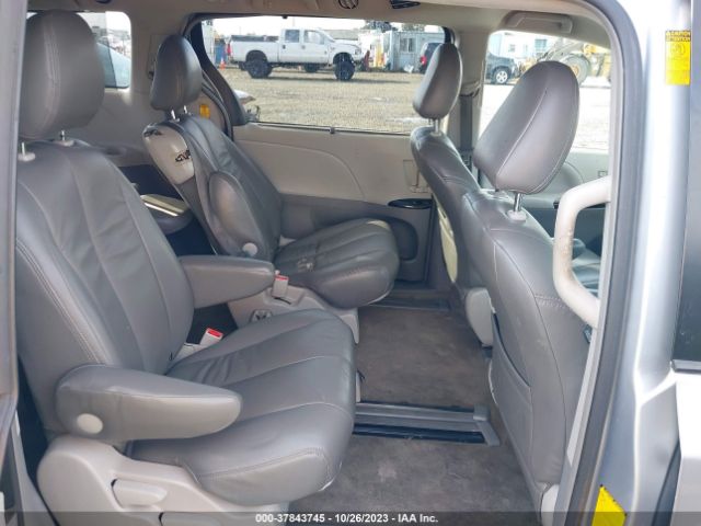 Photo 7 VIN: 5TDKK3DC8ES496940 - TOYOTA SIENNA 