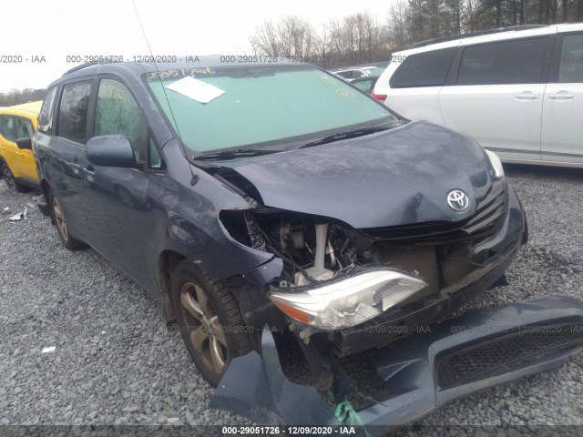 Photo 5 VIN: 5TDKK3DC8ES505765 - TOYOTA SIENNA 