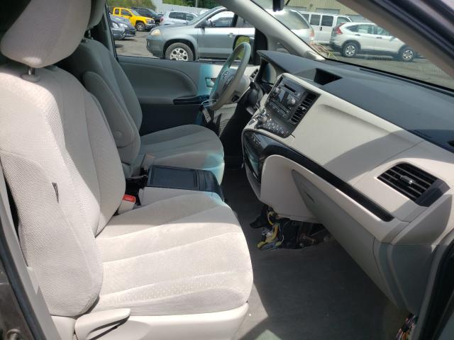 Photo 4 VIN: 5TDKK3DC8ES508083 - TOYOTA SIENNA LE 