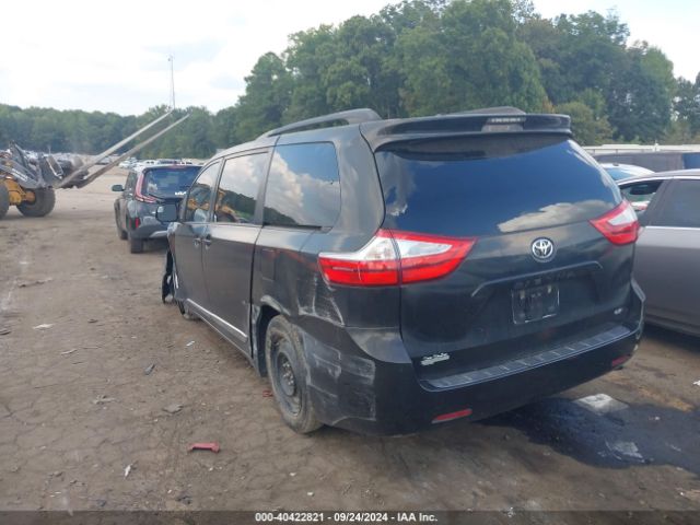 Photo 2 VIN: 5TDKK3DC8FS534510 - TOYOTA SIENNA 