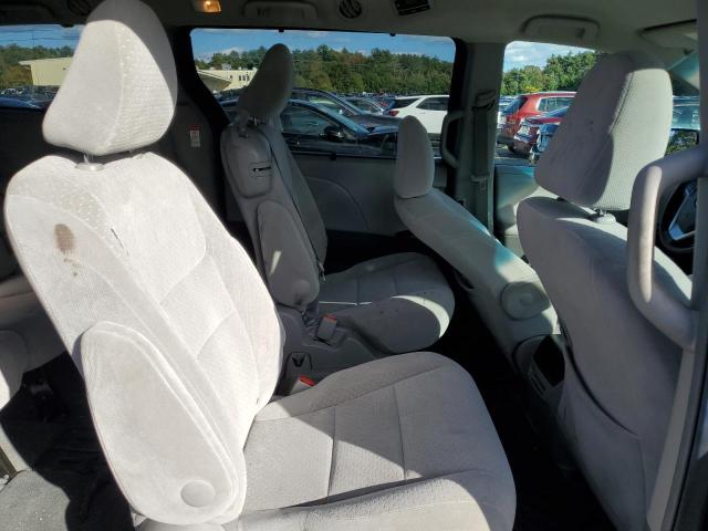 Photo 10 VIN: 5TDKK3DC8FS557558 - TOYOTA SIENNA LE 