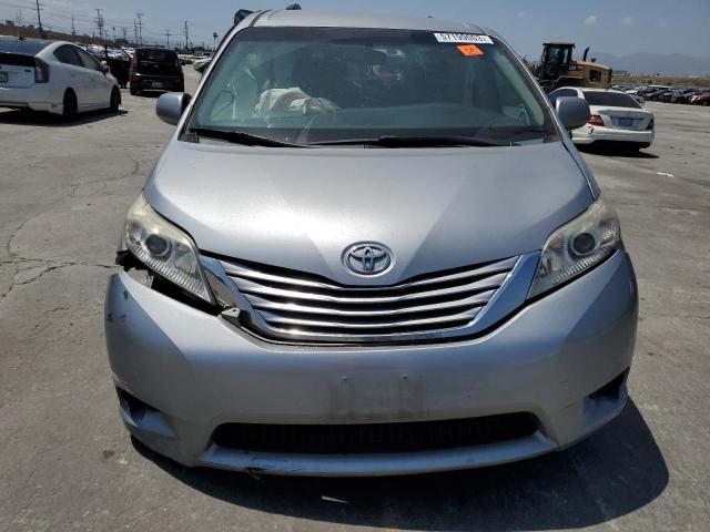 Photo 4 VIN: 5TDKK3DC8FS564400 - TOYOTA SIENNA LE 