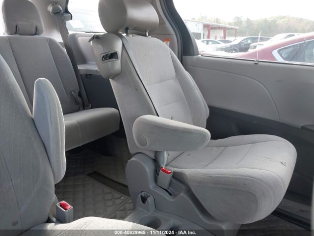 Photo 7 VIN: 5TDKK3DC8FS583352 - TOYOTA SIENNA 