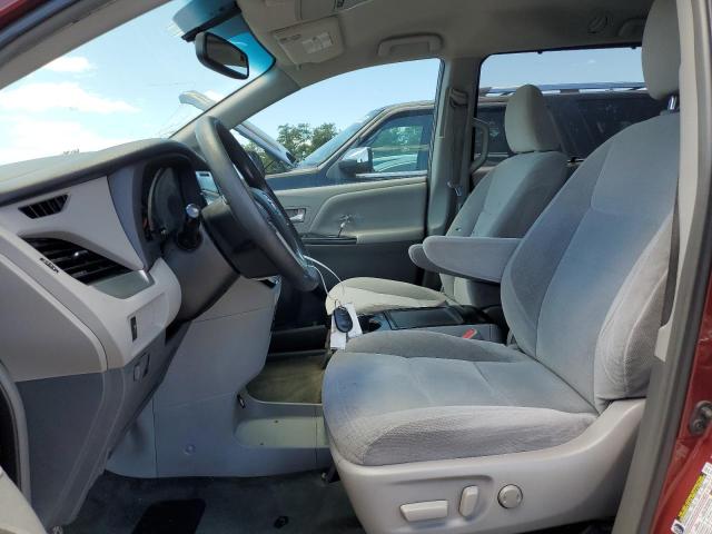 Photo 6 VIN: 5TDKK3DC8FS602806 - TOYOTA SIENNA LE 