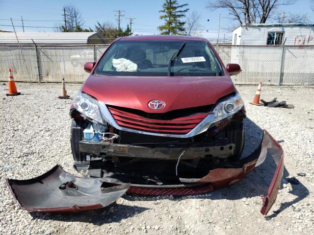 Photo 4 VIN: 5TDKK3DC8FS604393 - TOYOTA SIENNA LE 