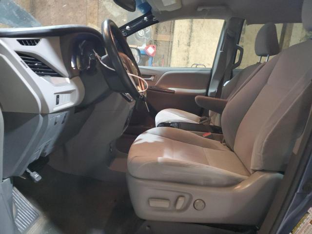 Photo 6 VIN: 5TDKK3DC8FS608699 - TOYOTA SIENNA LE 