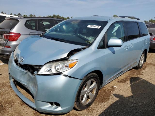 Photo 0 VIN: 5TDKK3DC8FS652038 - TOYOTA SIENNA LE 