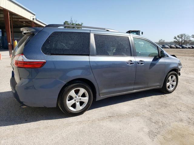 Photo 2 VIN: 5TDKK3DC8FS658115 - TOYOTA SIENNA LE 