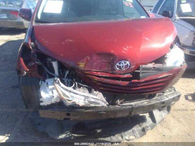 Photo 5 VIN: 5TDKK3DC8FS678591 - TOYOTA SIENNA 