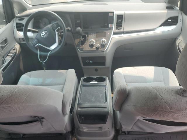 Photo 7 VIN: 5TDKK3DC8GS716371 - TOYOTA SIENNA LE 