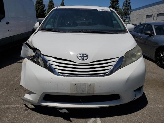 Photo 4 VIN: 5TDKK3DC8GS720338 - TOYOTA SIENNA LE 