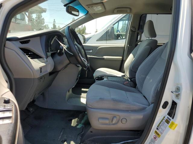 Photo 6 VIN: 5TDKK3DC8GS720338 - TOYOTA SIENNA LE 