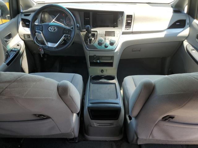 Photo 7 VIN: 5TDKK3DC8GS720338 - TOYOTA SIENNA LE 