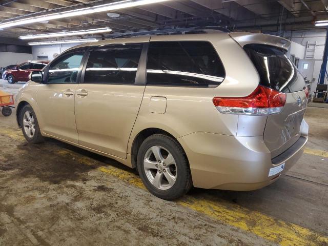 Photo 1 VIN: 5TDKK3DC9BS039727 - TOYOTA SIENNA LE 