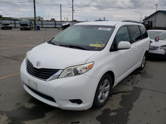 Photo 1 VIN: 5TDKK3DC9BS047116 - TOYOTA SIENNA LE 