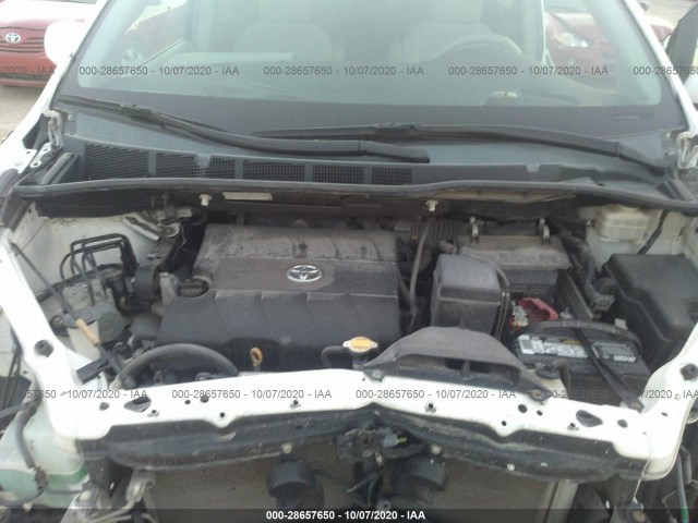 Photo 9 VIN: 5TDKK3DC9BS054048 - TOYOTA SIENNA 