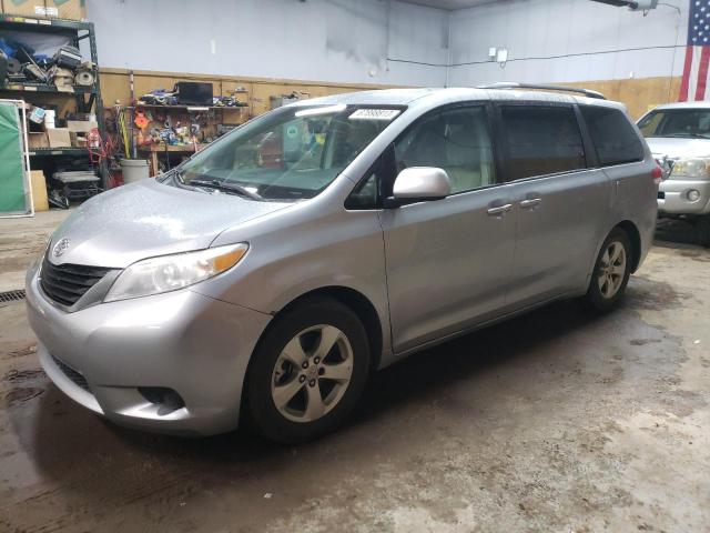 Photo 0 VIN: 5TDKK3DC9BS055099 - TOYOTA SIENNA LE 