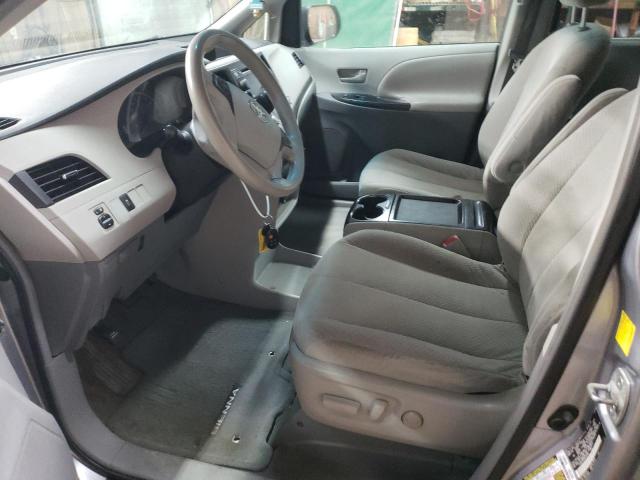 Photo 6 VIN: 5TDKK3DC9BS055099 - TOYOTA SIENNA LE 