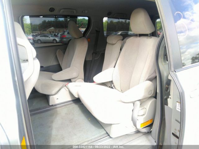 Photo 7 VIN: 5TDKK3DC9BS066233 - TOYOTA SIENNA 