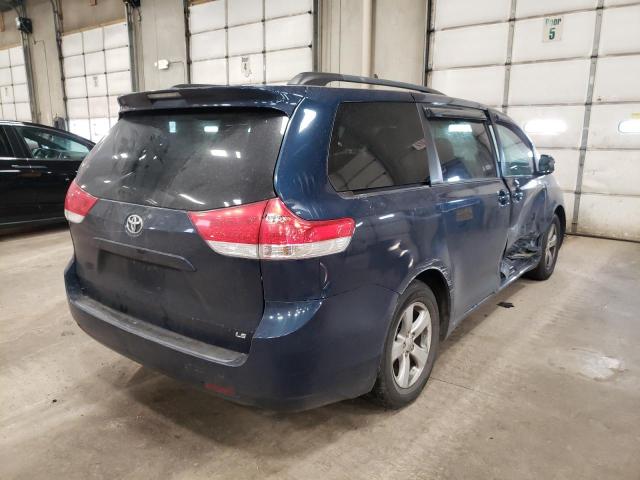 Photo 3 VIN: 5TDKK3DC9BS081346 - TOYOTA SIENNA LE 