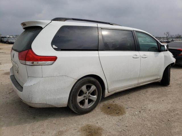 Photo 2 VIN: 5TDKK3DC9BS094114 - TOYOTA SIENNA LE 