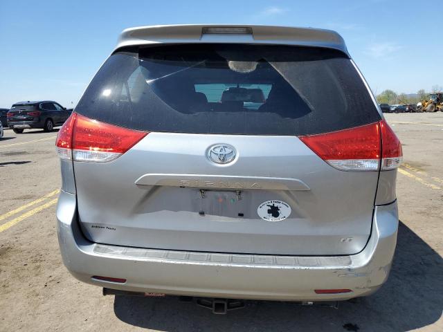 Photo 5 VIN: 5TDKK3DC9BS098146 - TOYOTA SIENNA LE 