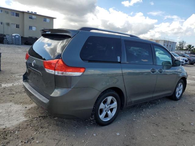 Photo 2 VIN: 5TDKK3DC9BS125054 - TOYOTA SIENNA LE 