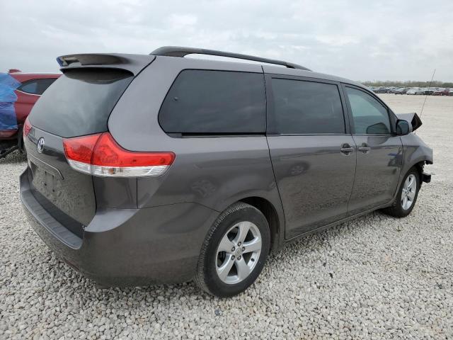 Photo 2 VIN: 5TDKK3DC9BS139763 - TOYOTA SIENNA LE 