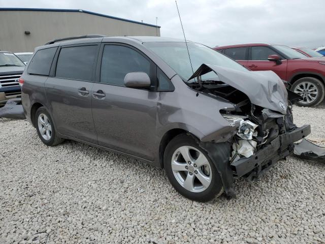 Photo 3 VIN: 5TDKK3DC9BS139763 - TOYOTA SIENNA LE 