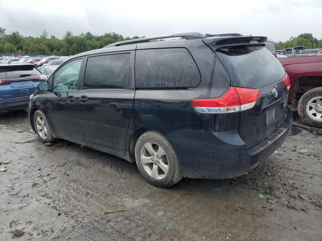 Photo 1 VIN: 5TDKK3DC9BS141030 - TOYOTA SIENNA LE 