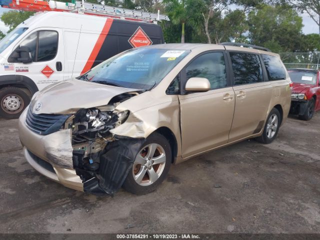 Photo 1 VIN: 5TDKK3DC9BS143246 - TOYOTA SIENNA 