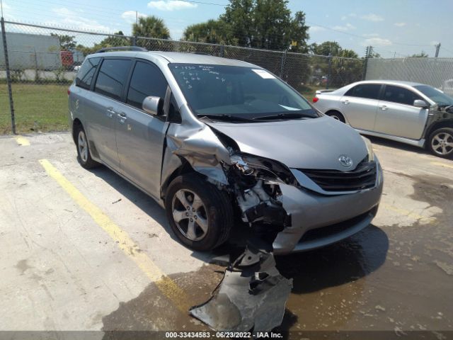 Photo 5 VIN: 5TDKK3DC9BS148334 - TOYOTA SIENNA 