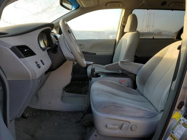 Photo 6 VIN: 5TDKK3DC9BS151718 - TOYOTA SIENNA LE 