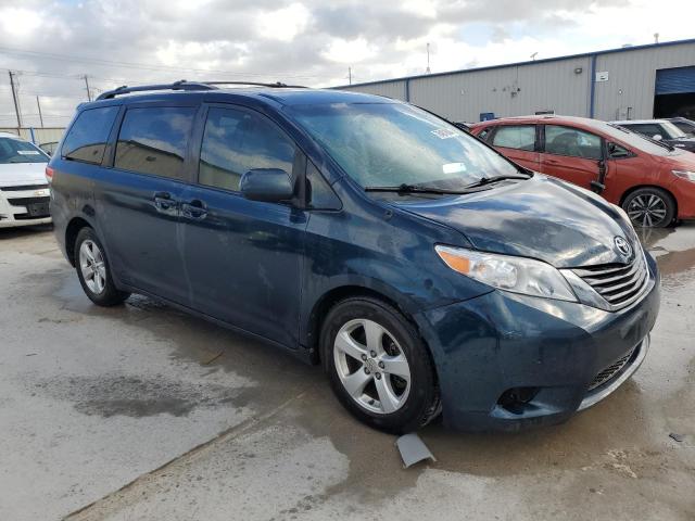 Photo 3 VIN: 5TDKK3DC9BS156000 - TOYOTA SIENNA LE 