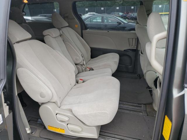 Photo 10 VIN: 5TDKK3DC9CS182419 - TOYOTA SIENNA LE 