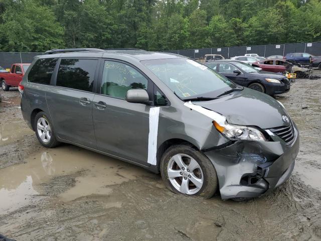 Photo 3 VIN: 5TDKK3DC9CS182419 - TOYOTA SIENNA LE 