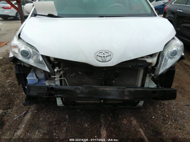 Photo 5 VIN: 5TDKK3DC9CS207934 - TOYOTA SIENNA 