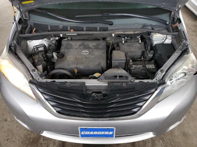 Photo 11 VIN: 5TDKK3DC9CS212843 - TOYOTA SIENNA LE 