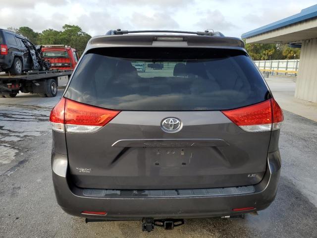 Photo 5 VIN: 5TDKK3DC9CS263176 - TOYOTA SIENNA LE 