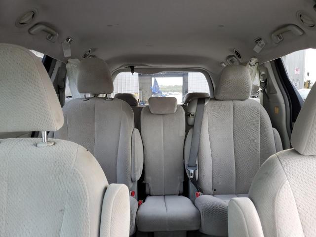 Photo 9 VIN: 5TDKK3DC9CS263176 - TOYOTA SIENNA LE 