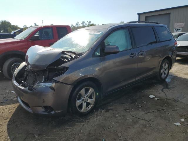 Photo 0 VIN: 5TDKK3DC9CS266207 - TOYOTA SIENNA LE 