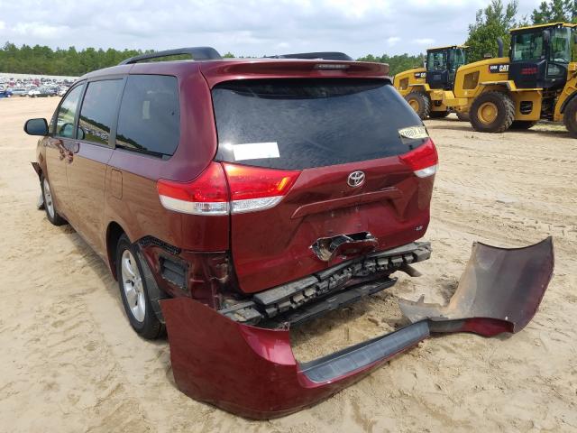 Photo 2 VIN: 5TDKK3DC9DS280576 - TOYOTA SIENNA LE 