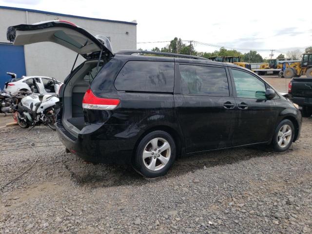 Photo 2 VIN: 5TDKK3DC9DS305914 - TOYOTA SIENNA LE 