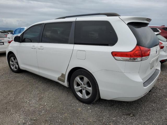 Photo 1 VIN: 5TDKK3DC9DS309297 - TOYOTA SIENNA LE 